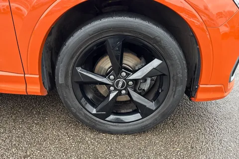 KY19OJV Audi Q3 2.0 TDI 35 S line quattro Euro 6 (s/s) 5dr Thumbnail #11