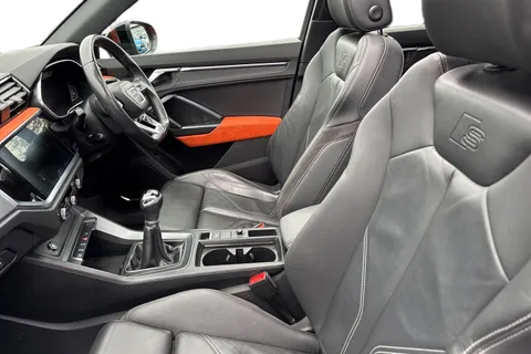 KY19OJV Audi Q3 2.0 TDI 35 S line quattro Euro 6 (s/s) 5dr Thumbnail #17