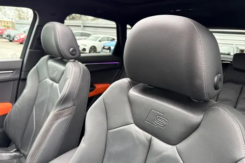 KY19OJV Audi Q3 2.0 TDI 35 S line quattro Euro 6 (s/s) 5dr Thumbnail #25