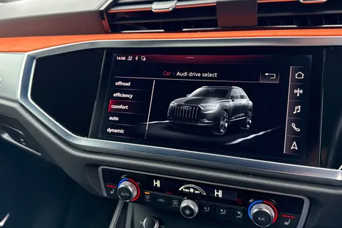 KY19OJV Audi Q3 2.0 TDI 35 S line quattro Euro 6 (s/s) 5dr Thumbnail #45