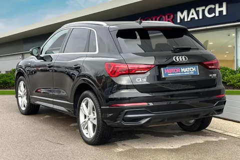 PX69YFM Audi Q3 2.0 TDI 35 S line quattro Euro 6 (s/s) 5dr Thumbnail #3