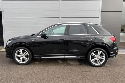 PX69YFM Audi Q3 2.0 TDI 35 S line quattro Euro 6 (s/s) 5dr Thumbnail #31