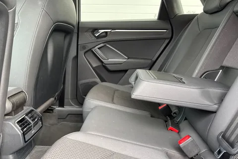 PX69YFM Audi Q3 2.0 TDI 35 S line quattro Euro 6 (s/s) 5dr Thumbnail #34