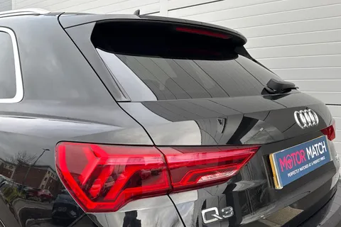 PX69YFM Audi Q3 2.0 TDI 35 S line quattro Euro 6 (s/s) 5dr Thumbnail #38