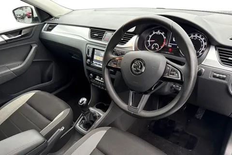 ML18EYR Škoda Rapid Spaceback 1.0 TSI SE Tech Euro 6 (s/s) 5dr Thumbnail #15