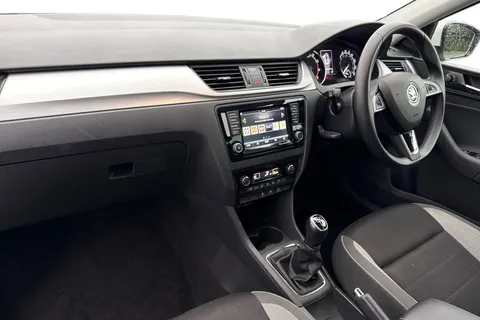 ML18EYR Škoda Rapid Spaceback 1.0 TSI SE Tech Euro 6 (s/s) 5dr Thumbnail #16