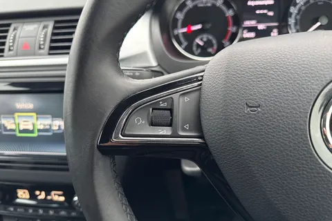 ML18EYR Škoda Rapid Spaceback 1.0 TSI SE Tech Euro 6 (s/s) 5dr Thumbnail #40