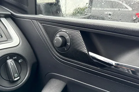 ML18EYR Škoda Rapid Spaceback 1.0 TSI SE Tech Euro 6 (s/s) 5dr Thumbnail #45