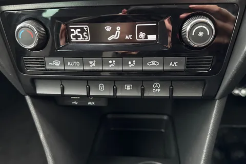 ML18EYR Škoda Rapid Spaceback 1.0 TSI SE Tech Euro 6 (s/s) 5dr Thumbnail #56