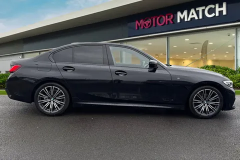 YG70VWA BMW 3 Series 2.0 320i M Sport Auto Euro 6 (s/s) 4dr Thumbnail #4