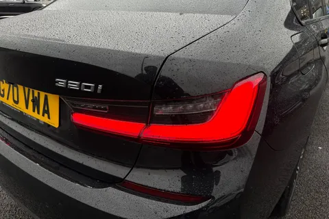 YG70VWA BMW 3 Series 2.0 320i M Sport Auto Euro 6 (s/s) 4dr Thumbnail #9