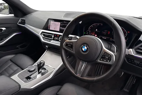 YG70VWA BMW 3 Series 2.0 320i M Sport Auto Euro 6 (s/s) 4dr Thumbnail #15