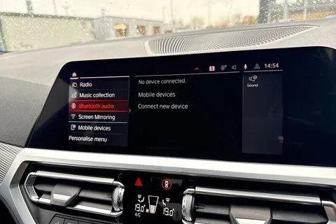 YG70VWA BMW 3 Series 2.0 320i M Sport Auto Euro 6 (s/s) 4dr Thumbnail #47