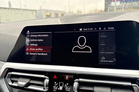 YG70VWA BMW 3 Series 2.0 320i M Sport Auto Euro 6 (s/s) 4dr Thumbnail #51