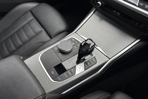 YG70VWA BMW 3 Series 2.0 320i M Sport Auto Euro 6 (s/s) 4dr Thumbnail #60