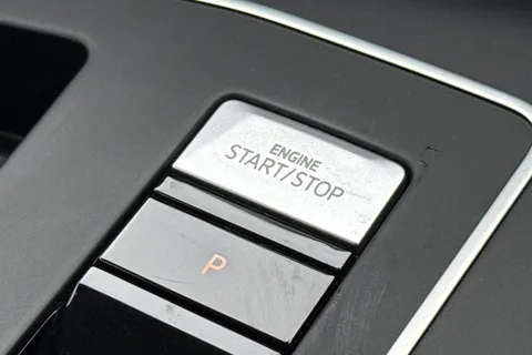 PL21CYK Volkswagen Golf 1.0 eTSI MHEV Life DSG Euro 6 (s/s) 5dr Thumbnail #40