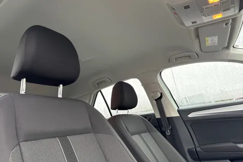 CX72YEF Volkswagen T-Roc 1.0 TSI Life Euro 6 (s/s) 5dr Thumbnail #25