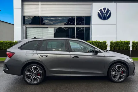 BD73TDU Škoda Octavia 1.4 TSI iV 13kWh vRS DSG Euro 6 (s/s) 5dr Thumbnail #3