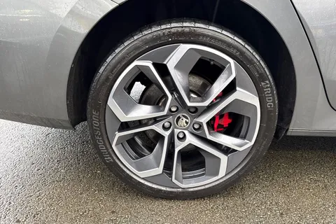 BD73TDU Škoda Octavia 1.4 TSI iV 13kWh vRS DSG Euro 6 (s/s) 5dr Thumbnail #11