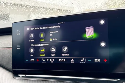 BD73TDU Škoda Octavia 1.4 TSI iV 13kWh vRS DSG Euro 6 (s/s) 5dr Thumbnail #36