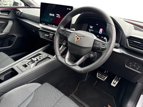 DK75XLM CUPRA Leon 2.0 TSI 300 VZ3 5dr DSG***PANORAMIC SUNROOF*** Thumbnail #7