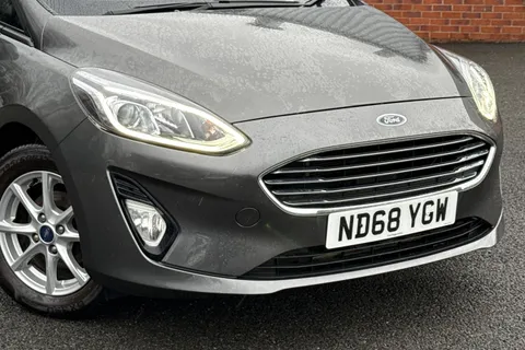 9 of 51 for Ford Fiesta 1.1 Ti-VCT Zetec Euro 6 (s/s) 5dr