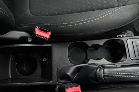 42 of 51 for Ford Fiesta 1.1 Ti-VCT Zetec Euro 6 (s/s) 5dr