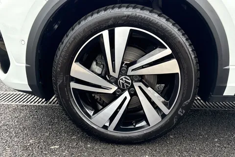 DK25ZKF Volkswagen T-Roc 2.0 TDI 150 EVO R-Line 5dr DSG **18' NEVADA ALLOYS** Thumbnail #14