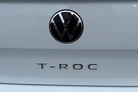 DK25ZKF Volkswagen T-Roc 2.0 TDI 150 EVO R-Line 5dr DSG **18' NEVADA ALLOYS** Thumbnail #26