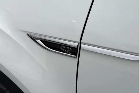 DK25ZKF Volkswagen T-Roc 2.0 TDI 150 EVO R-Line 5dr DSG **18' NEVADA ALLOYS** Thumbnail #28