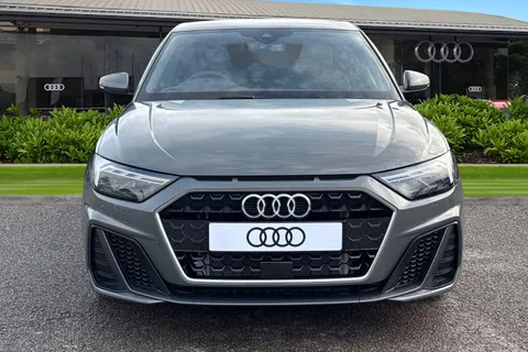  Audi A1 1.0 TFSI 30 S line Sportback Euro 6 (s/s) 5dr Thumbnail #6