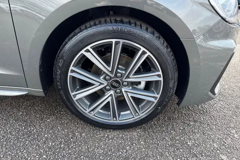  Audi A1 1.0 TFSI 30 S line Sportback Euro 6 (s/s) 5dr Thumbnail #12