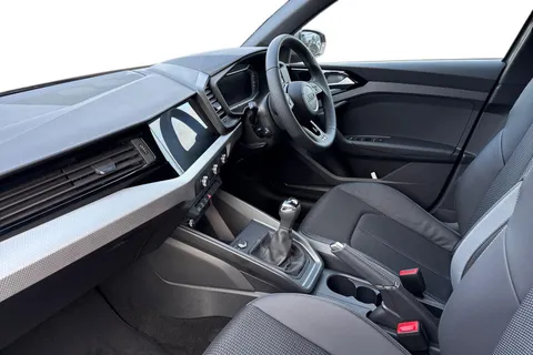  Audi A1 1.0 TFSI 30 S line Sportback Euro 6 (s/s) 5dr Thumbnail #15