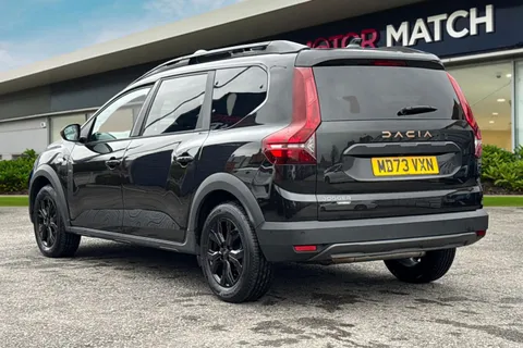 MD73VXN Dacia Jogger 1.6 Hybrid EXTREME Auto Euro 6 (s/s) 5dr Thumbnail #3