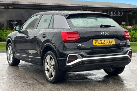 PL22AXH Audi Q2 S line 35 TFSI 150 PS 6-speed Thumbnail #3