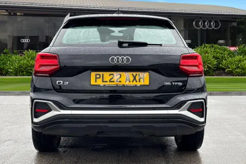PL22AXH Audi Q2 S line 35 TFSI 150 PS 6-speed Thumbnail #5