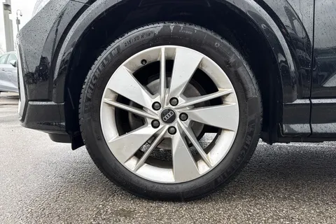 PL22AXH Audi Q2 S line 35 TFSI 150 PS 6-speed Thumbnail #14