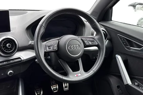 PL22AXH Audi Q2 S line 35 TFSI 150 PS 6-speed Thumbnail #19