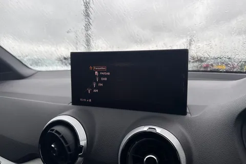 PL22AXH Audi Q2 S line 35 TFSI 150 PS 6-speed Thumbnail #44