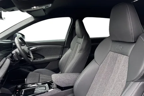 DN75NRL Audi Q6 E-Tron Q6 SUV S line e-tron quattro 285,00 kW Thumbnail #16