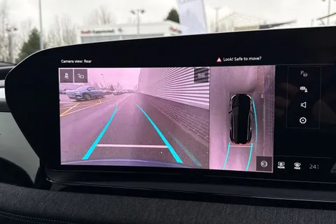 DN75NRL Audi Q6 E-Tron Q6 SUV S line e-tron quattro 285,00 kW Thumbnail #48