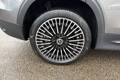 NL24VCO Mercedes-Benz Eqb EQB 300 66.5kWh AMG Line (Premium) Auto 4MATIC 5dr Thumbnail #11