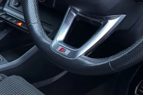 VE70XFK Audi Q3 1.5 TFSI CoD 35 S line Euro 6 (s/s) 5dr Thumbnail #34