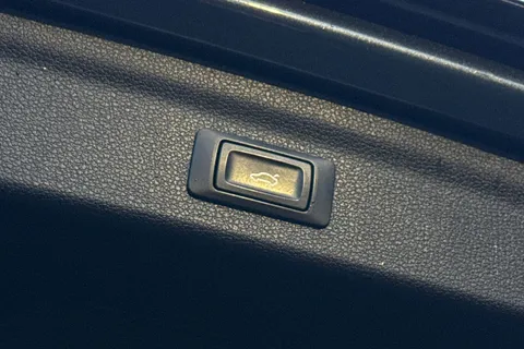 VE70XFK Audi Q3 1.5 TFSI CoD 35 S line Euro 6 (s/s) 5dr Thumbnail #38