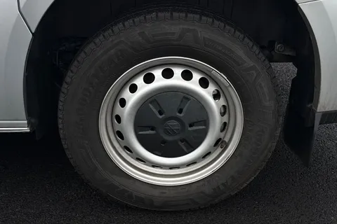 MF25JJU Volkswagen E-Transporter 100kW 65kWh Commerce Plus Van Auto Thumbnail #7