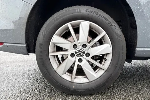 DF75HRK Volkswagen Caddy 1.5 TSI 116PS Commerce Pro Van DSG [Tech Pack] Thumbnail #11