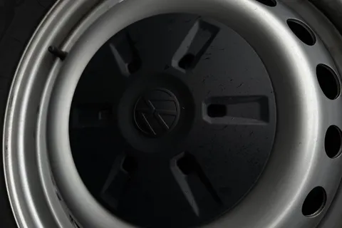 MF25HSZ Volkswagen Transporter 2.0 TDI 110 Commerce Plus Van Thumbnail #30