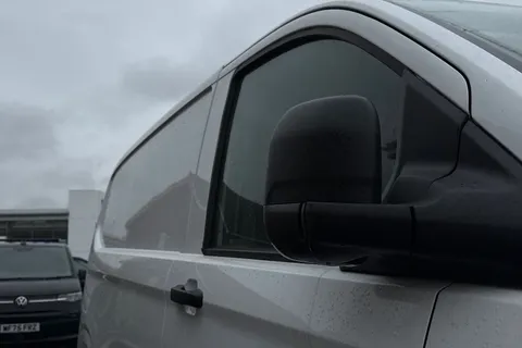 MF25HSZ Volkswagen Transporter 2.0 TDI 110 Commerce Plus Van Thumbnail #31