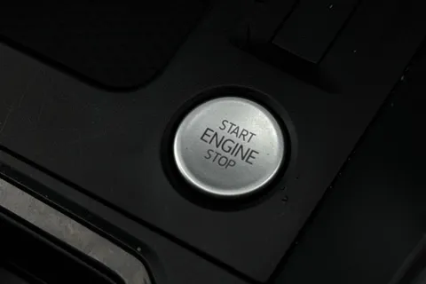 DF75HRK Volkswagen Caddy 1.5 TSI 116PS Commerce Pro Van DSG [Tech Pack] Thumbnail #40