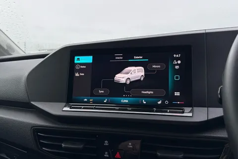 DF75HRK Volkswagen Caddy 1.5 TSI 116PS Commerce Pro Van DSG [Tech Pack] Thumbnail #48